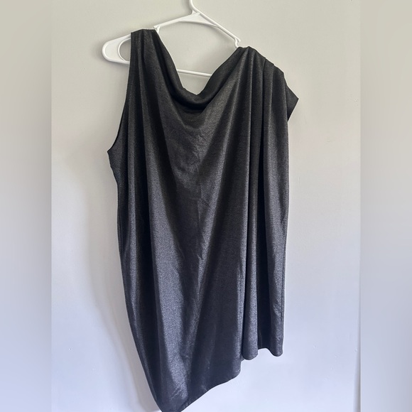 Diane Van Furstenberg Black Sleeveless Sparkle Embossed Top Large - Picture 1 of 5